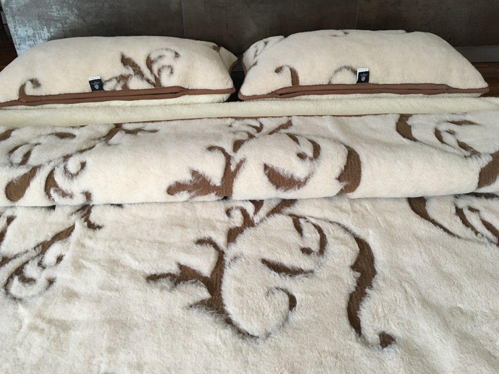 POŚCIEL WEŁNIANA CAMEL BOHO + MERYNOS TUMBLER 240x200 + PODKŁAD