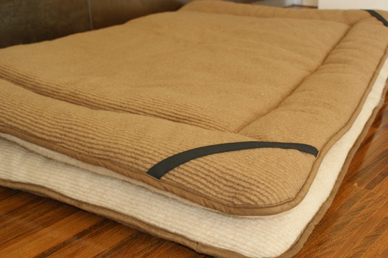 MATERAC WEŁNIANY CAMEL PERUGGIANO 100x200