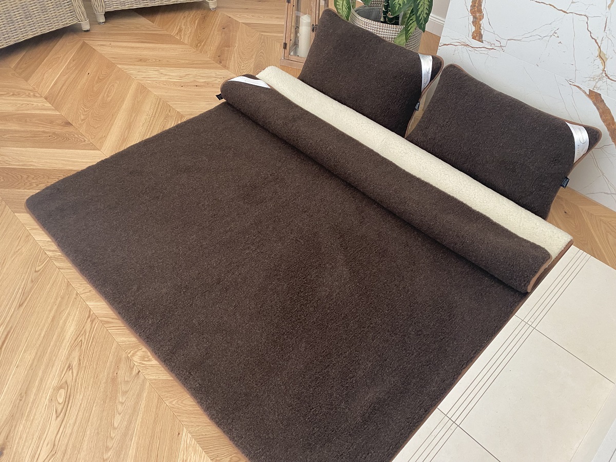 POŚCIEL WEŁNIANA MERYNOS SYBERIA DZIKI BRĄZ + MERYNOS TUMBLER 200X200