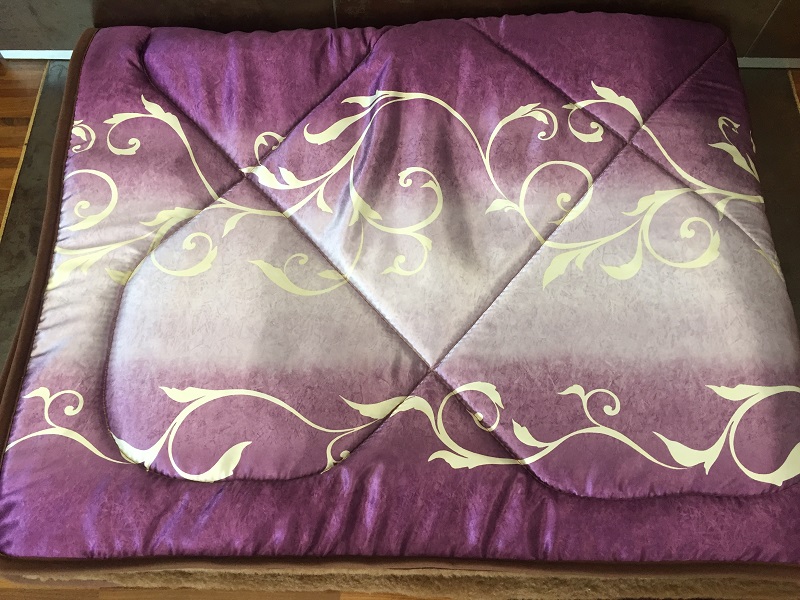 KOŁDRA WEŁNIANA CAMEL CIEMNY SATYNA VIOLET 140x200
