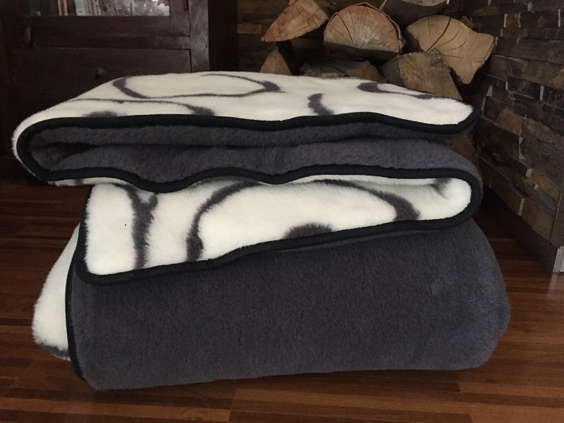 KOŁDRA Z WEŁNY LAMY ALPAKI CIEMNEJ + KASZMIR ORIENTALNY 240x200