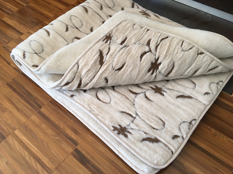 KOŁDRA WEŁNIANA 140X200 CAMEL RAMPICANTI + CAMEL JASNY