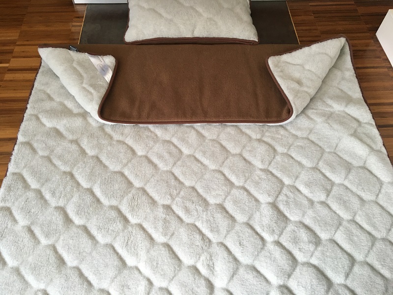 POŚCIEL Z WEŁNY ALPAKI JASNEJ CARO + CAMEL CIEMNY 140X200 + PODKŁAD