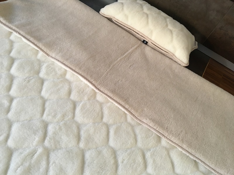 POŚCIEL Z WEŁNY CAMEL JASNY + KASZMIR CARO 140x200 + PODKŁAD