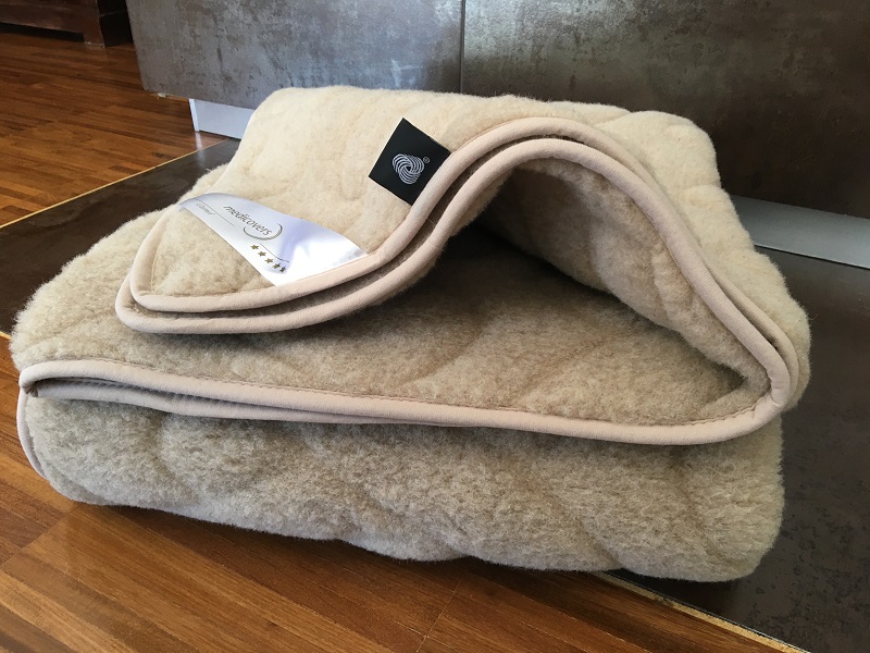 KOC WEŁNIANY CAMEL WARKOCZ JASNY 160x200