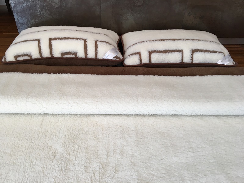 POŚCIEL WEŁNIANA CAMEL CIEMNY + MERYNOS TUMBLER GREKA 160x200