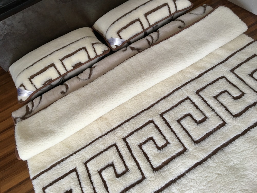 POŚCIEL WEŁNIANA CAMEL BOHO + MERYNOS TUMBLER GREKA 240x200 + PODKŁAD