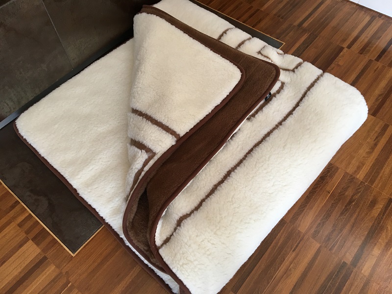 POŚCIEL WEŁNIANA CAMEL CIEMNY + MERYNOS TUMBLER GREKA 160x200