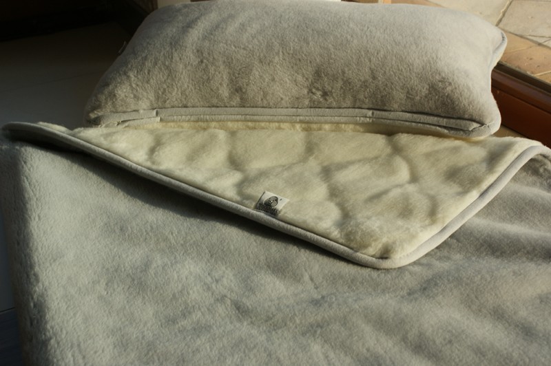 POŚCIEL Z WEŁNY LAMY ALPAKI SILVER + KASZMIR CARO 140x200 + MATERAC