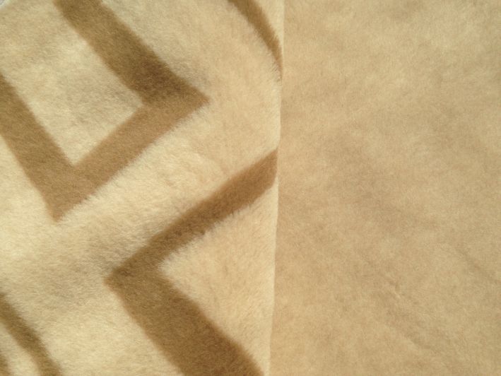 Kołdra z wełny Alpaki Silver + Camel Cappucino Greka 180x200