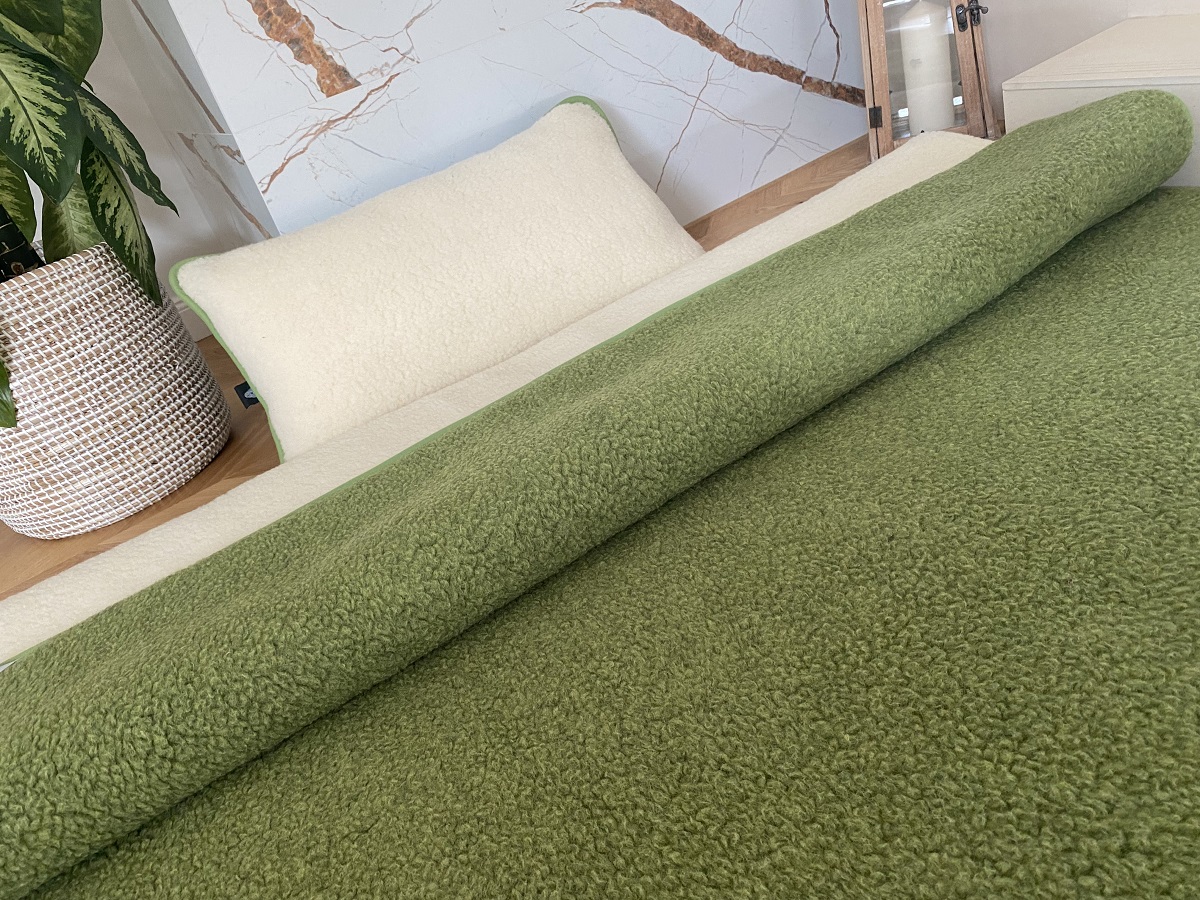 POŚCIEL Z WEŁNY MERYNOS TUMBLER JASNA ZIELEŃ + TUMBLER 140x200
