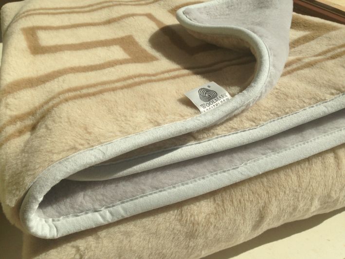 Kołdra z wełny Alpaki Silver + Camel Cappucino Greka 180x200