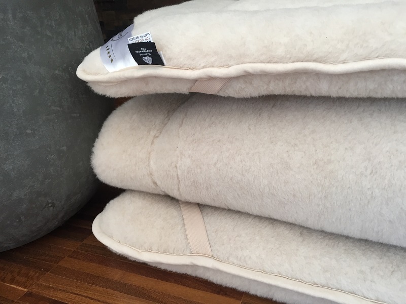 MATERAC WEŁNIANY CAMEL JASNY LIGHT 120x200