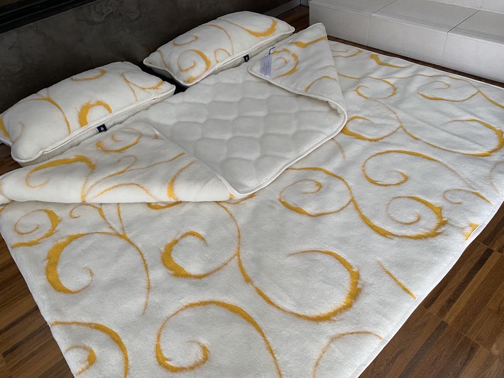 POŚCIEL WEŁNIANA KASZMIR GOLD + KASZMIR CARO 160x200 + PODKŁAD