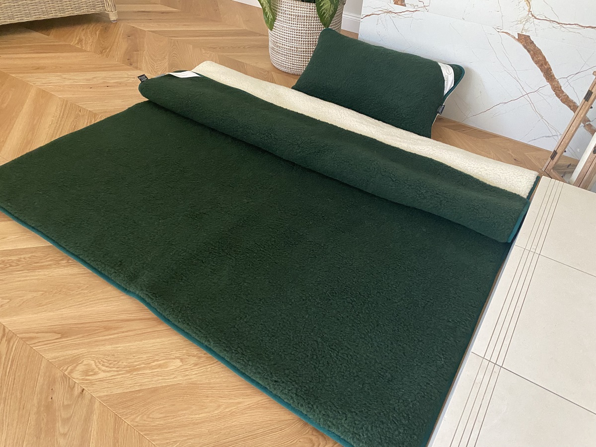 POŚCIEL Z WEŁNY MERYNOS TUMBLER MOCNA ZIELEŃ + TUMBLER 140x200 + PODKŁAD
