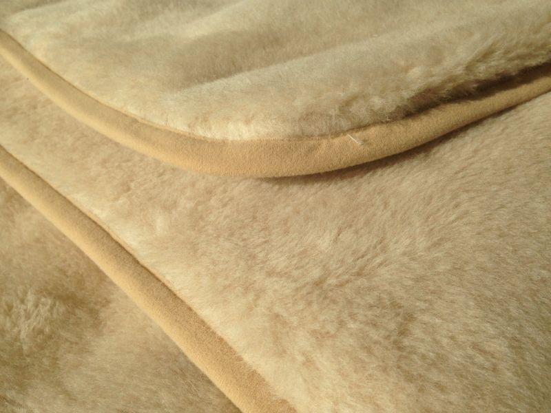 KOŁDRA WEŁNIANA CAMEL CAPPUCCINO 180X200