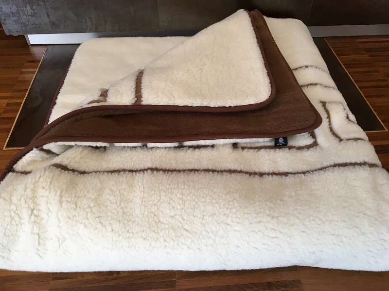 KOŁDRA Z WEŁNY MERYNOS GREKA + CAMEL CIEMNY 160x200