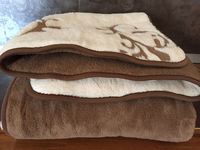 KOŁDRA WEŁNIANA 180X200 CAMEL CIEMNY + CAMEL JASNY SZLACHECKI
