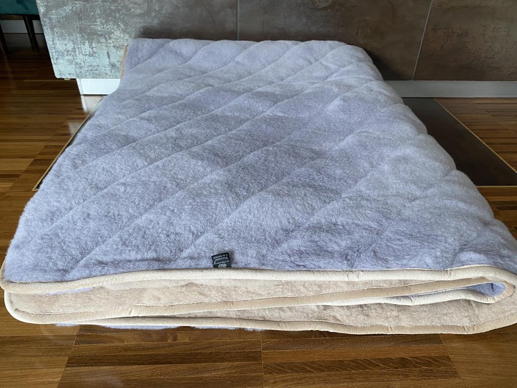 KOŁDRA Z WEŁNY ALPAKI ALPINA PASY + CAMEL JASNY PASY 160x200