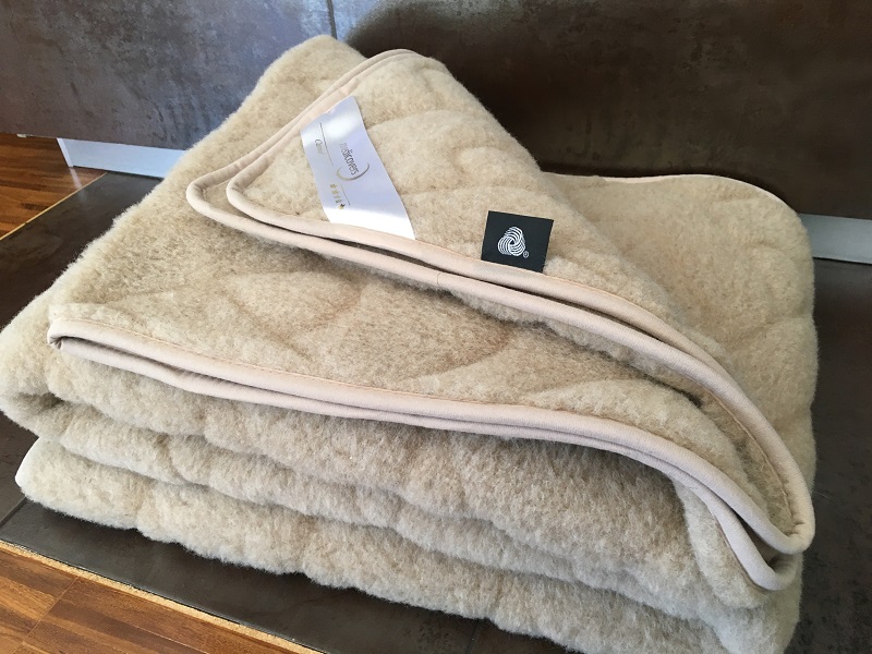 KOC WEŁNIANY CAMEL WARKOCZ JASNY 160x200