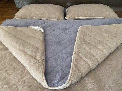 POŚCIEL WEŁNIANA ALPAKA ALPINA PASY + CAMEL JASNY PASY 200x200