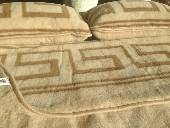 POŚCIEL WEŁNIANA CAMEL CAPPUCINO GREKA 200X200