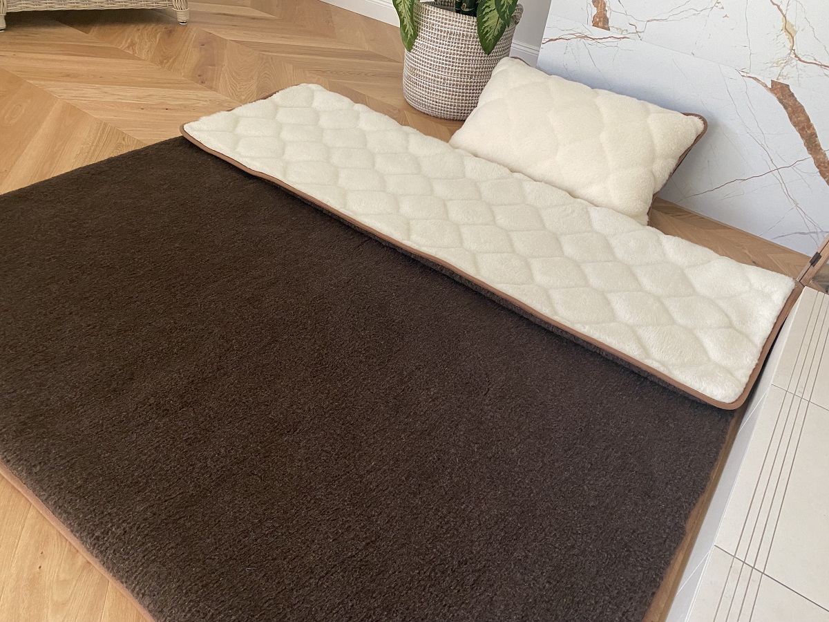 POŚCIEL Z WEŁNY MERYNOS SYBERIA DZIKI BRĄZ + KASZMIR CARO 140X200 + MATERAC