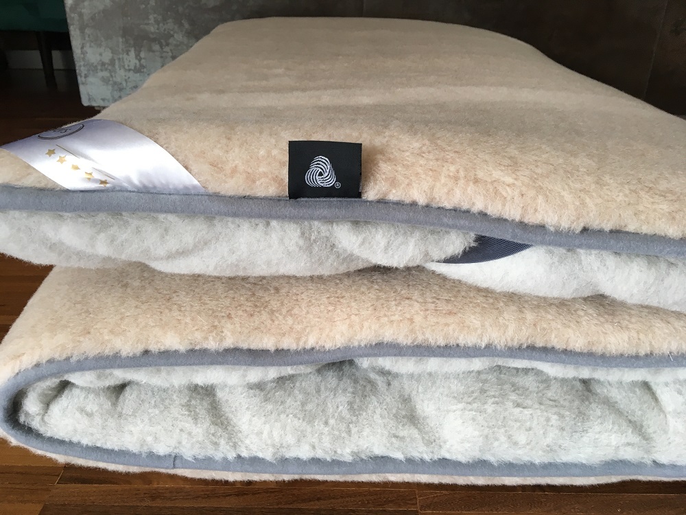 MATERAC WEŁNIANY ALPAKA JASNA CARO + CAMEL JASNY 220X200