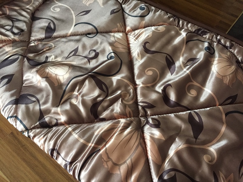 KOŁDRA WEŁNIANA CAMEL KWIAT LOTOSU 220x200