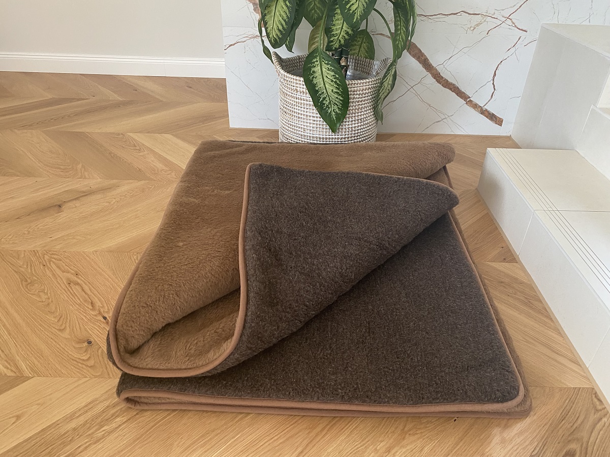 KOŁDRA WEŁNIANA MERYNOS SYBERIA DZIKI BRĄZ + CAMEL CIEMNY 200X200