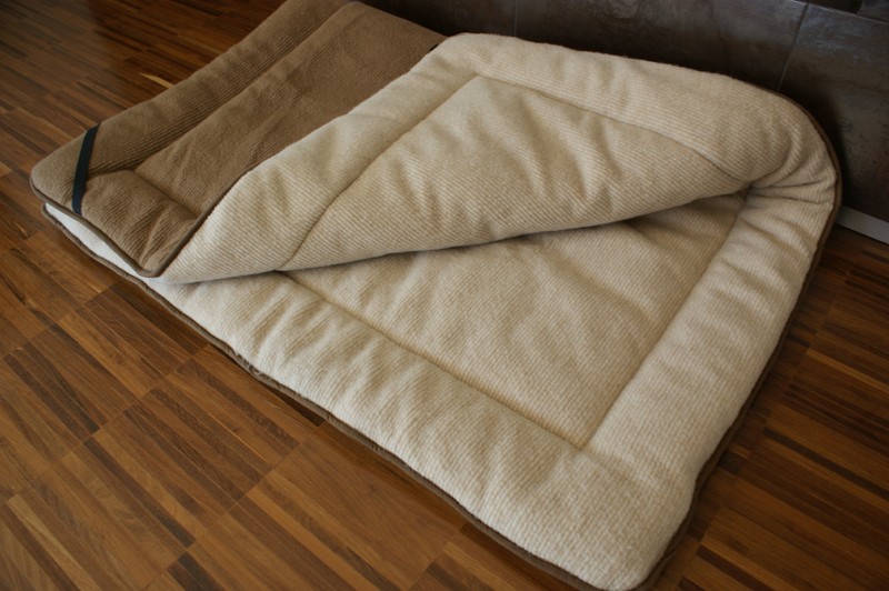 MATERAC WEŁNIANY CAMEL PERUGGIANO 100x200