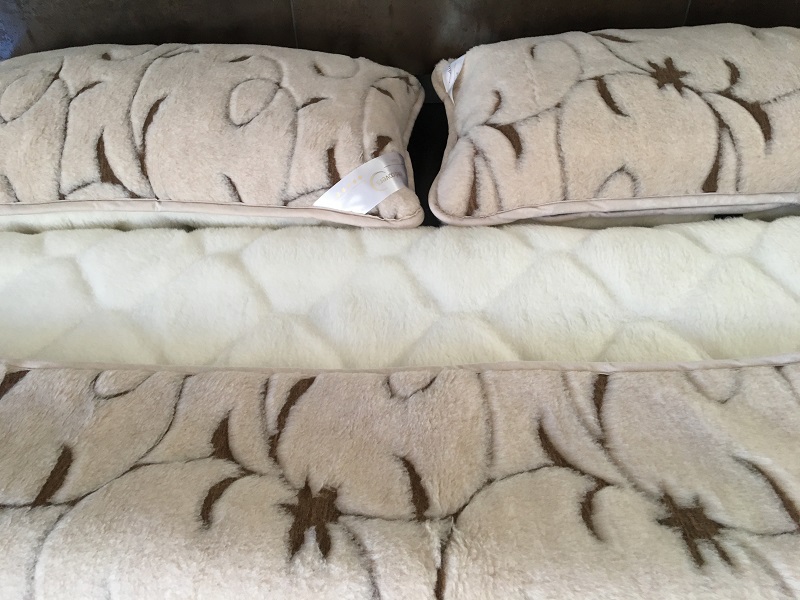POŚCIEL WEŁNIANA CAMEL RAMPICANTI + KASZMIR CARO 160x200 + MATERAC