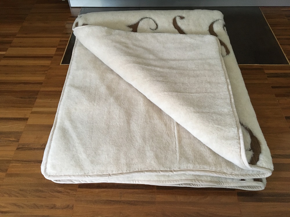 KOŁDRA WEŁNIANA 140X200 CAMEL JASNY BOHO