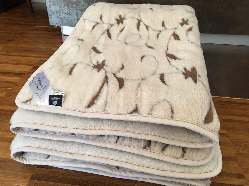 KOŁDRA WEŁNIANA 140X200 CAMEL RAMPICANTI + CAMEL JASNY