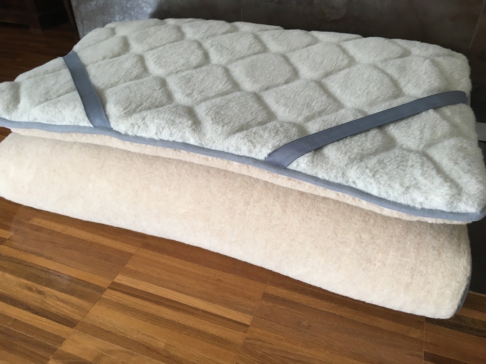 MATERAC WEŁNIANY ALPAKA JASNA CARO + CAMEL JASNY 220X200