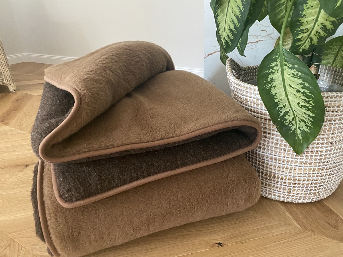 KOŁDRA WEŁNIANA MERYNOS SYBERIA DZIKI BRĄZ + CAMEL CIEMNY 200X200
