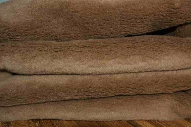 KOŁDRA WEŁNIANA CAMEL CIEMNY + KASZMIR CARO 200X200