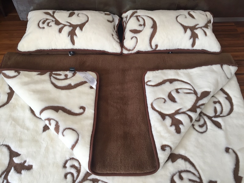 POŚCIEL WEŁNIANA CAMEL CIEMNY + KASZMIR SZLACHECKI 160x200 + PODKŁAD