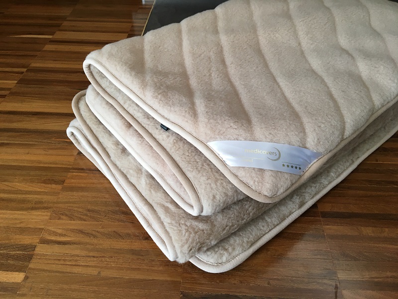KOŁDRA WEŁNIANA CAMEL JASNY PASY 160x200