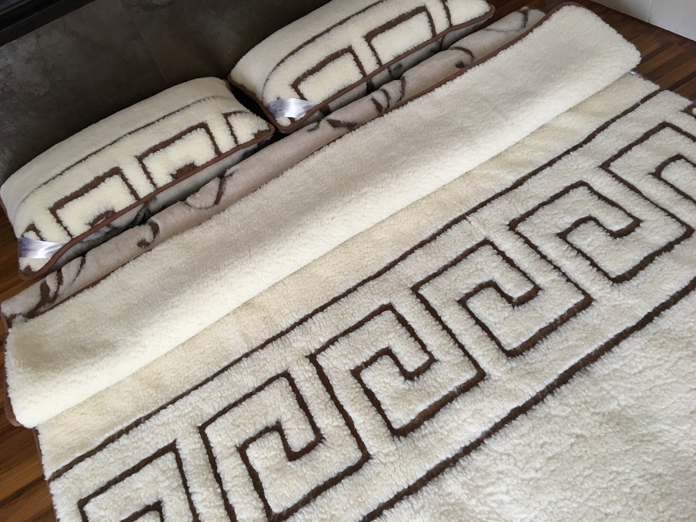 POŚCIEL WEŁNIANA CAMEL BOHO + MERYNOS TUMBLER GREKA 240x200 + PODKŁAD