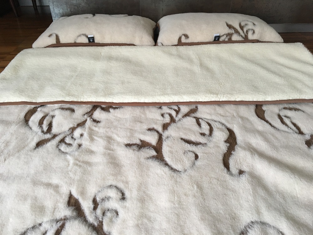 POŚCIEL WEŁNIANA CAMEL BOHO + MERYNOS TUMBLER 240x200 + PODKŁAD