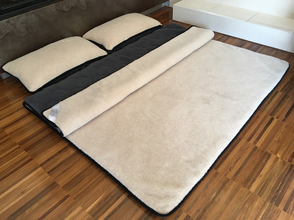 POŚCIEL WEŁNIANA ALPAKA CIEMNA CARO + CAMEL JASNY 240x200 + MATERAC