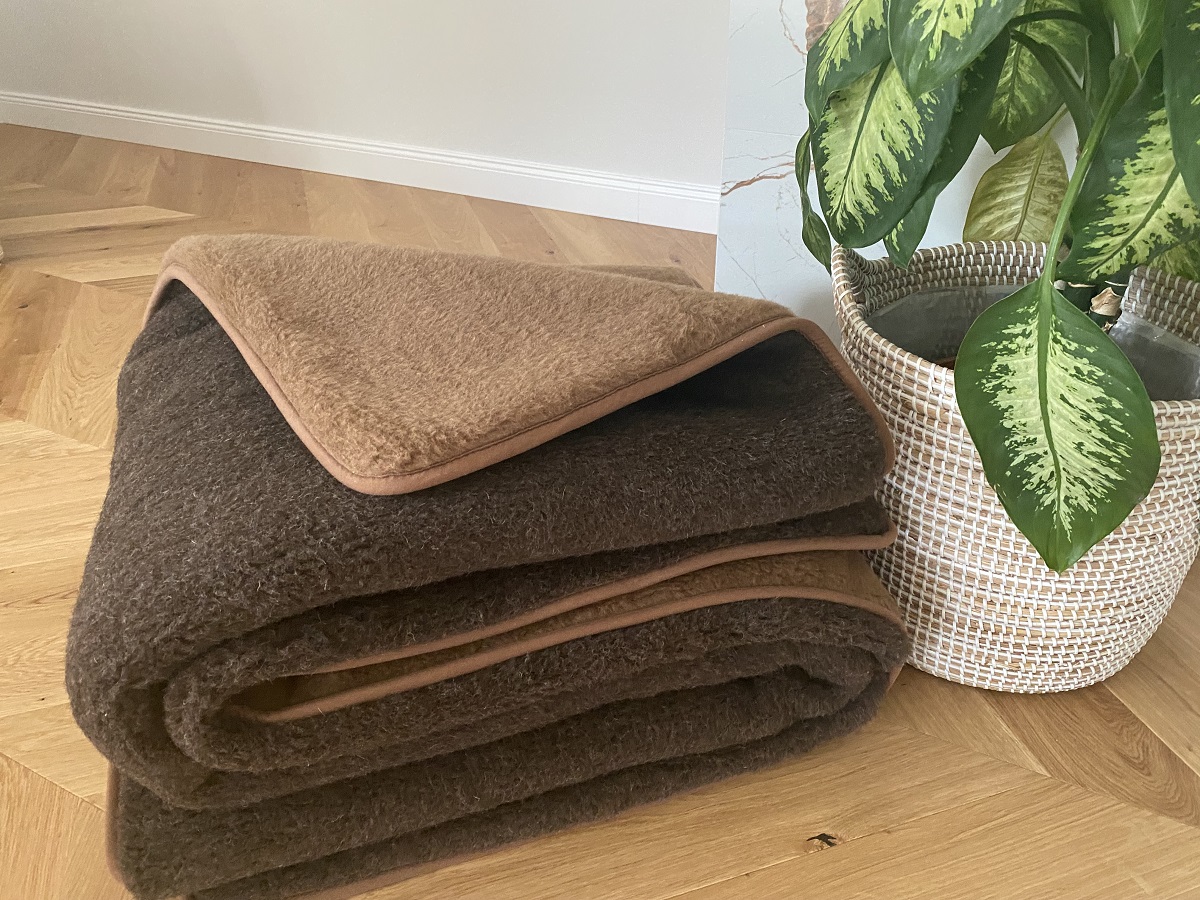 KOŁDRA WEŁNIANA MERYNOS SYBERIA DZIKI BRĄZ + CAMEL CIEMNY 200X200