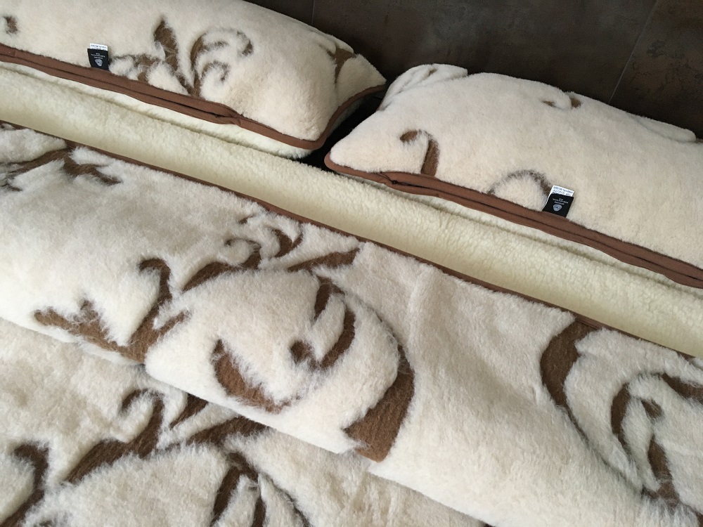 POŚCIEL WEŁNIANA CAMEL BOHO + MERYNOS TUMBLER 240x200 + PODKŁAD
