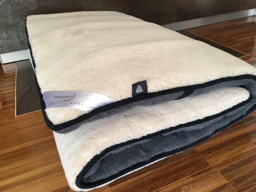 MATERAC WEŁNIANY ALPAKA CIEMNA CARO / CAMEL JASNY 100x200