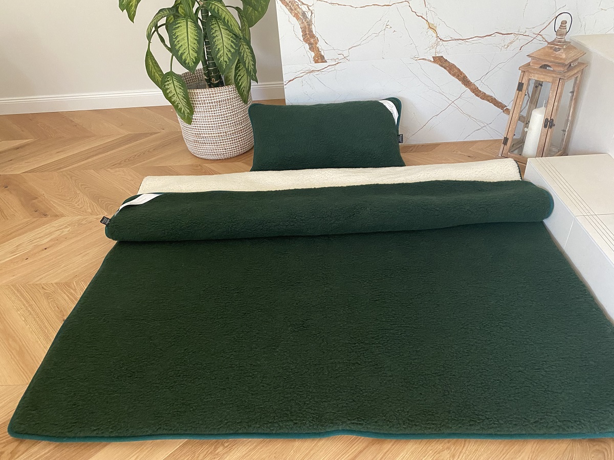 POŚCIEL Z WEŁNY MERYNOS TUMBLER MOCNA ZIELEŃ + TUMBLER 140x200 + PODKŁAD