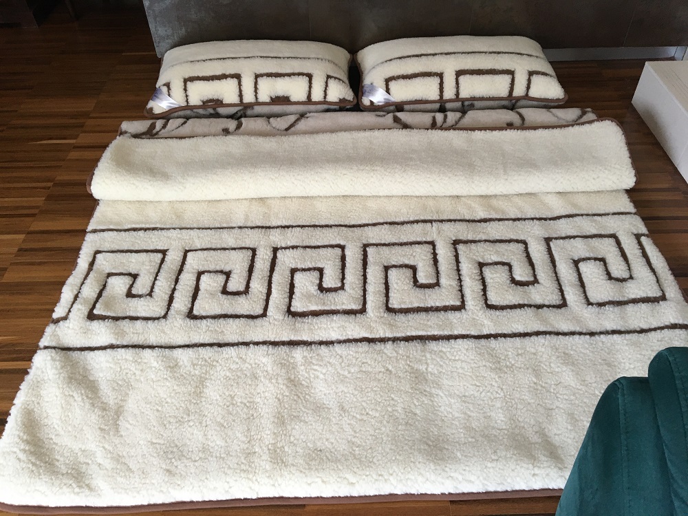 POŚCIEL WEŁNIANA CAMEL BOHO + MERYNOS TUMBLER GREKA 240x200 + PODKŁAD