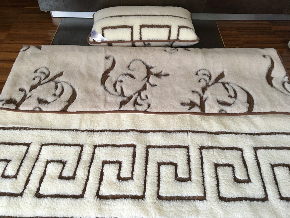 POŚCIEL WEŁNIANA CAMEL BOHO + MERYNOS TUMBLER GREKA 140x200 + MATERAC