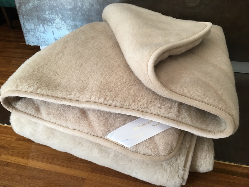KOŁDRA WEŁNIANA CAMEL JASNY PASY 160x200